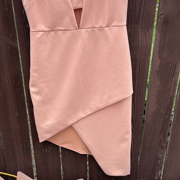 Peach colored Cocktail Dress - Picture 3 of 8